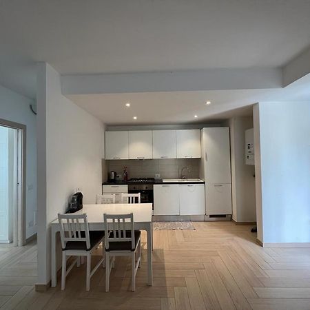 Appartato A 5 Minuti Dal Mare Apartment อิมเปรีอา ภายนอก รูปภาพ