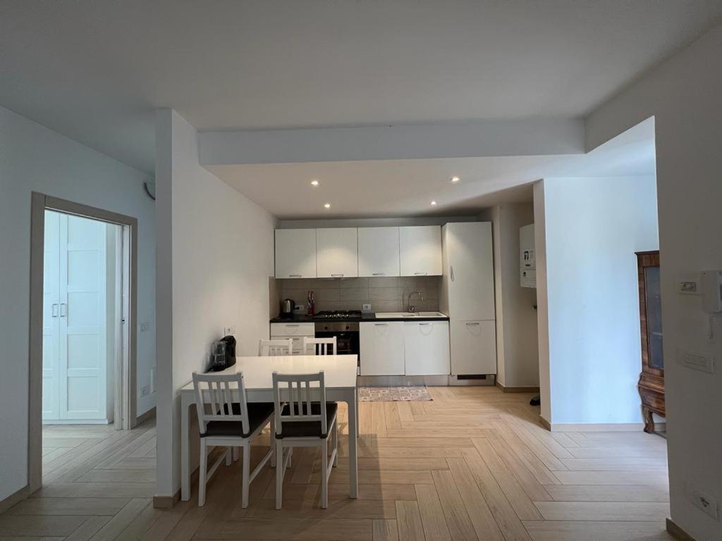 Appartato A 5 Minuti Dal Mare Apartment อิมเปรีอา ภายนอก รูปภาพ